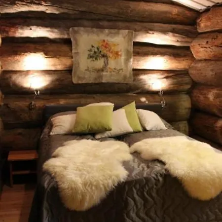 Сasa de vacaciones Roma - Traditional 2br Log With Sauna Rukatunturi